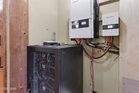 10463 Farm Road 1182, Aurora, MO 65605