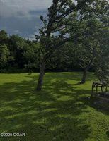 10463 Farm Road 1182, Aurora, MO 65605