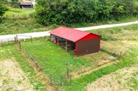 000 Farm Road 1182, Aurora, MO 65605