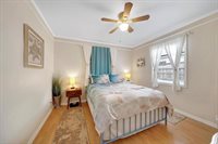 1913 Thomas St, Hollywood, FL 33020