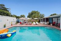 1913 Thomas St, Hollywood, FL 33020