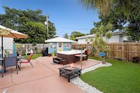 1913 Thomas St, Hollywood, FL 33020