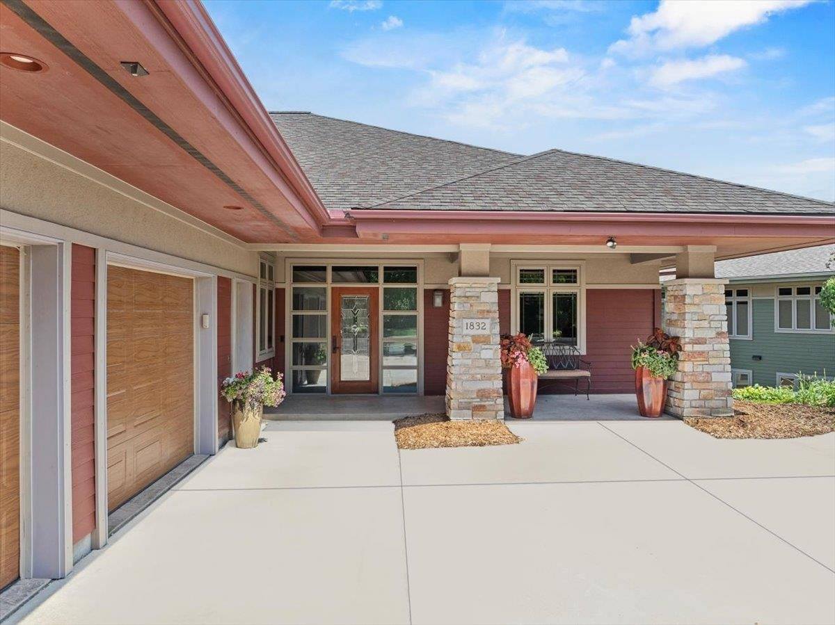 1832 Pheasant Run Drive, Marshfield, WI 54449