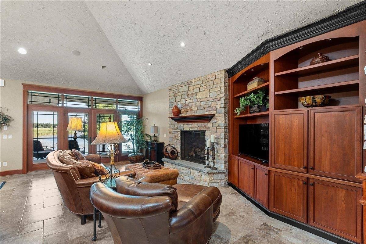 1832 Pheasant Run Drive, Marshfield, WI 54449