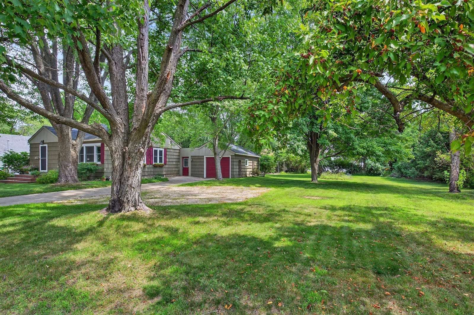 1211 10th Street South, Wisconsin Rapids, WI 54494