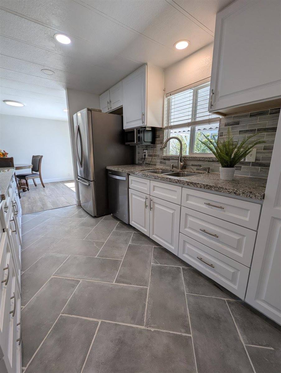 50 Shrine Way, Sacramento, CA 95827