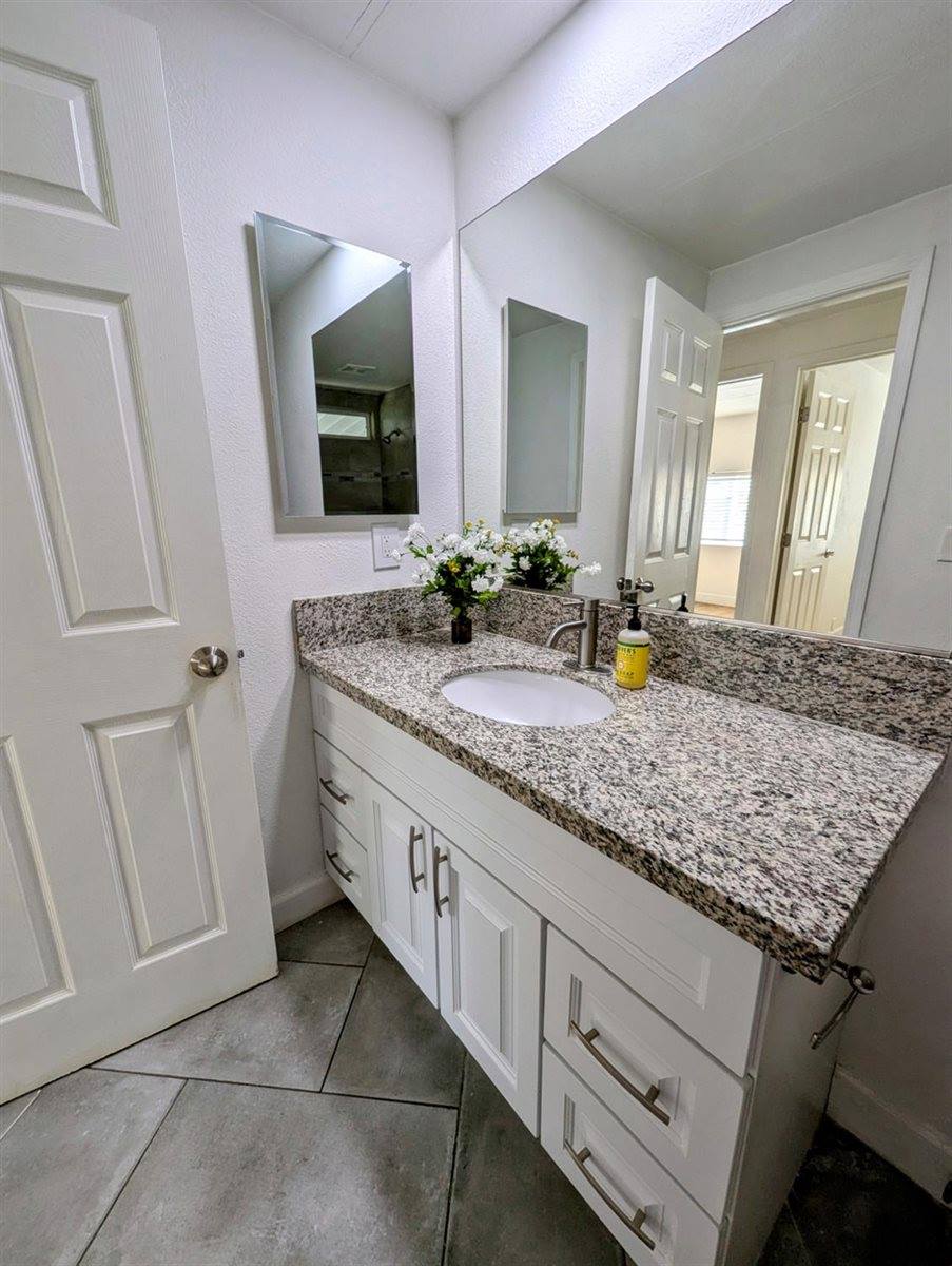 50 Shrine Way, Sacramento, CA 95827