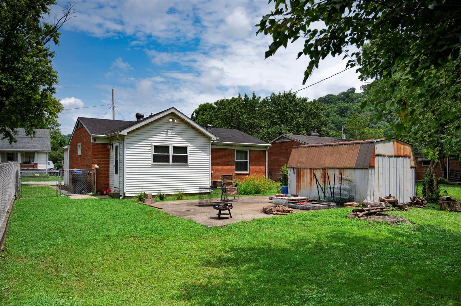 106 Spring Street, Frankfort, KY 40601