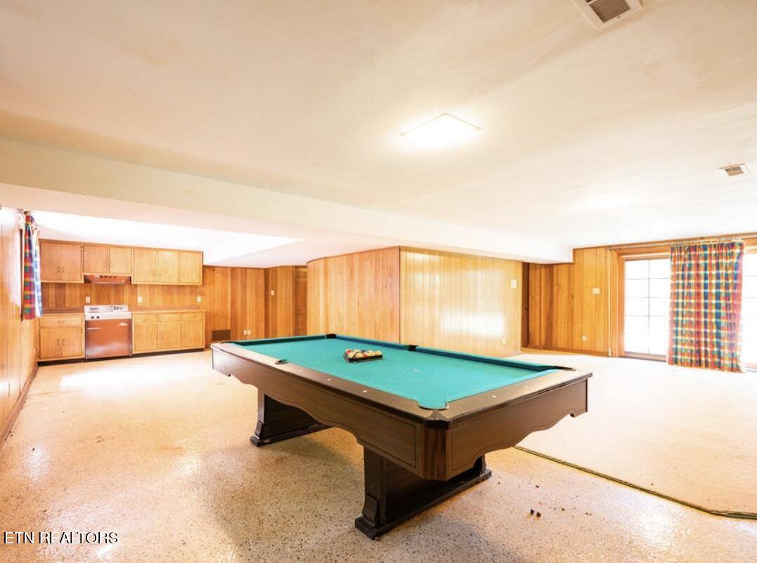 102 Redbud Drive, Clinton, TN 37716