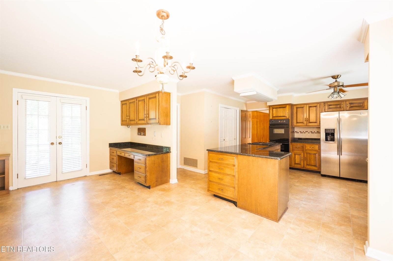 102 Redbud Drive, Clinton, TN 37716