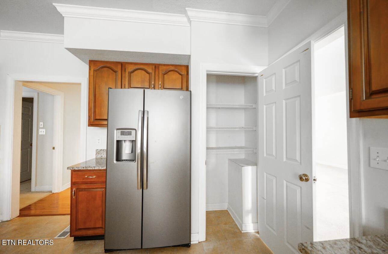 114 Tradewind St, Clinton, TN 37716