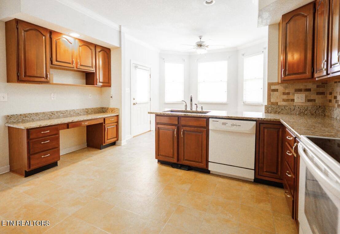 114 Tradewind St, Clinton, TN 37716