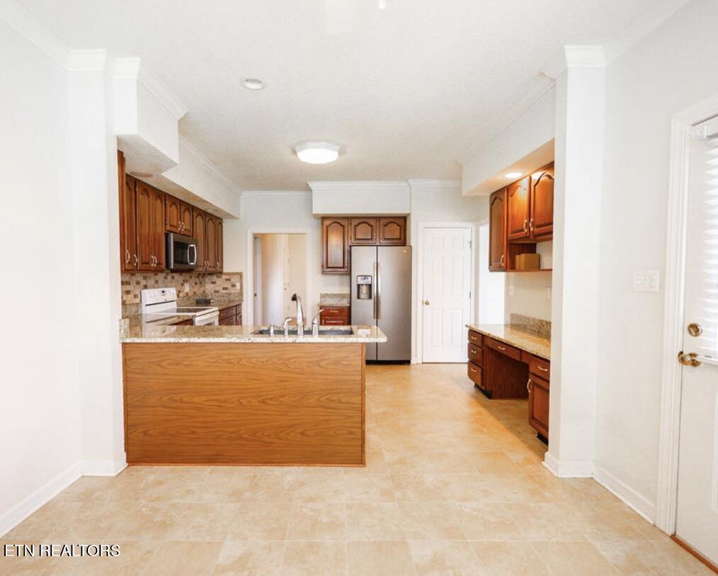 114 Tradewind St, Clinton, TN 37716