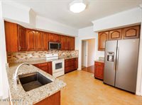 114 Tradewind St, Clinton, TN 37716