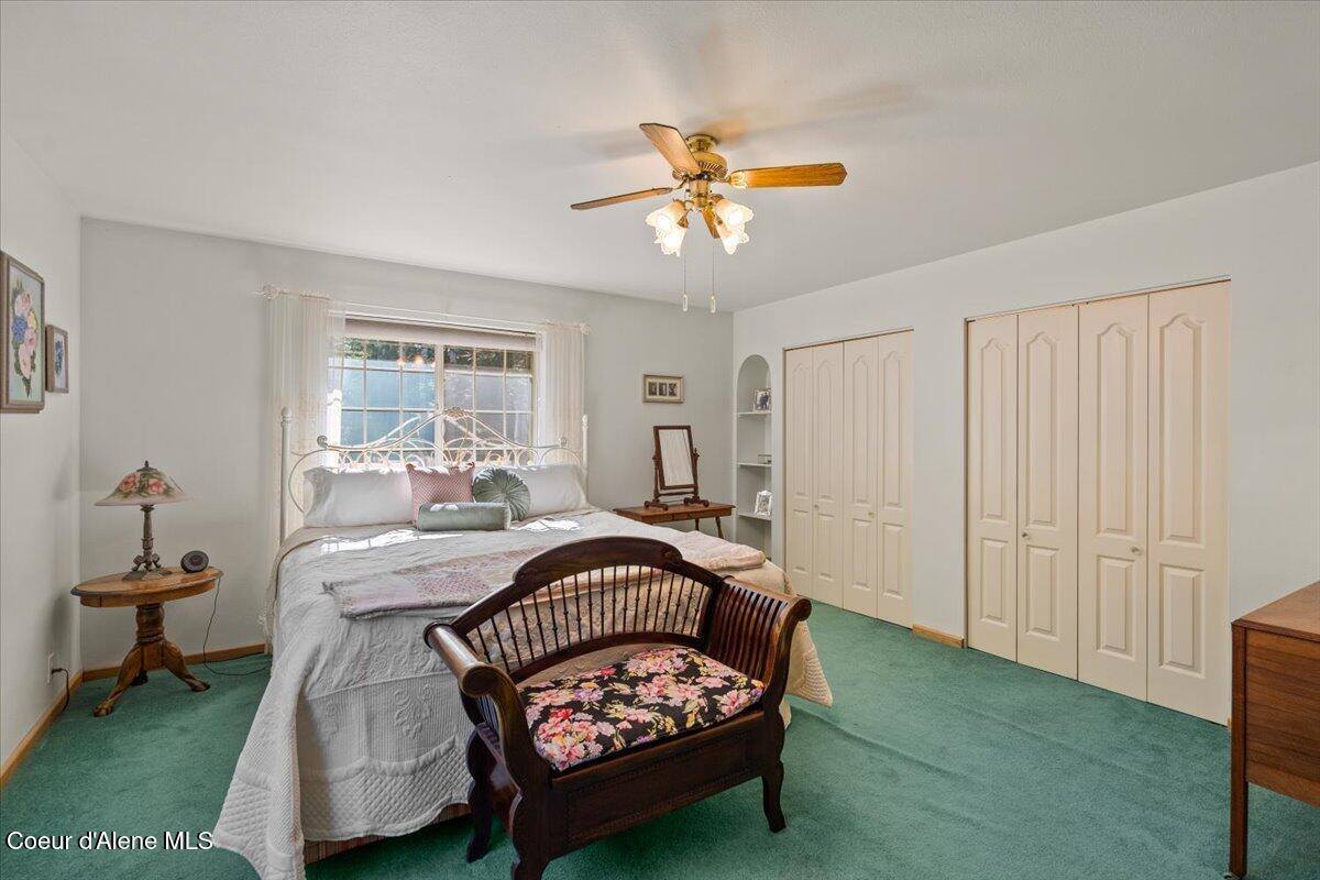 5312 Colburn Culver Rd, Sandpoint, ID 83864