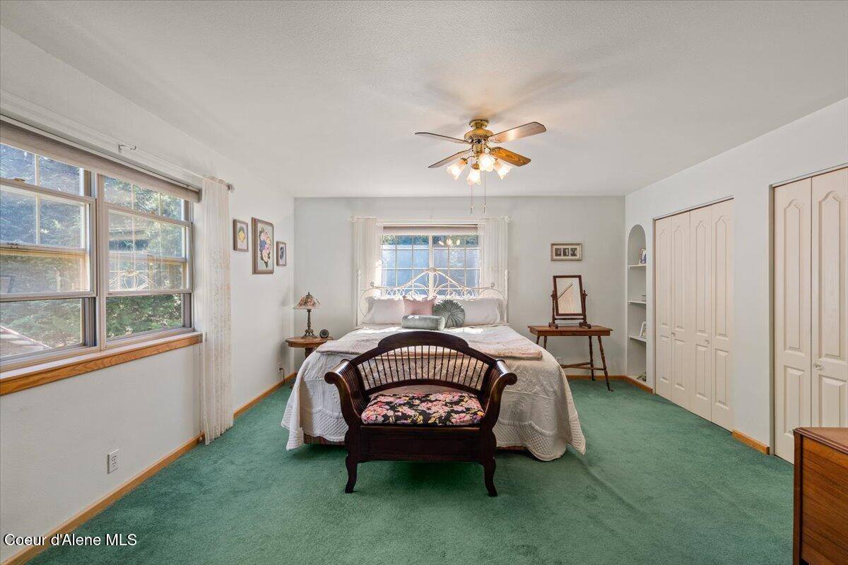 5312 Colburn Culver Rd, Sandpoint, ID 83864
