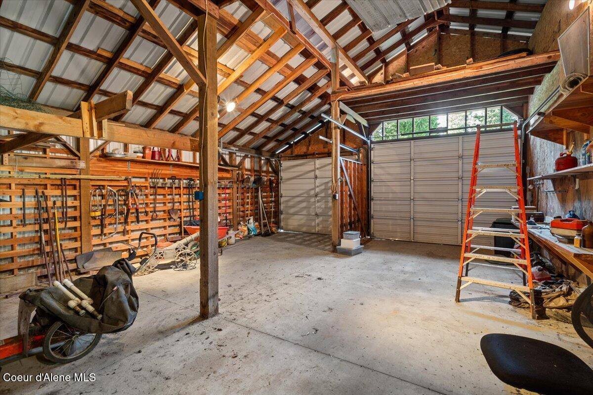5312 Colburn Culver Rd, Sandpoint, ID 83864