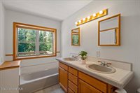 5312 Colburn Culver Rd, Sandpoint, ID 83864