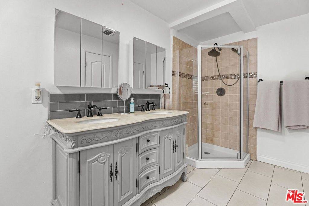 17317 Los Alimos Street, Granada Hills, CA 91344