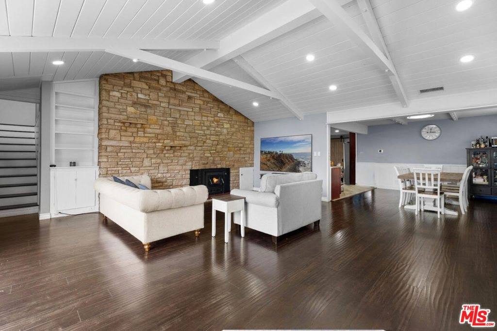 17317 Los Alimos Street, Granada Hills, CA 91344