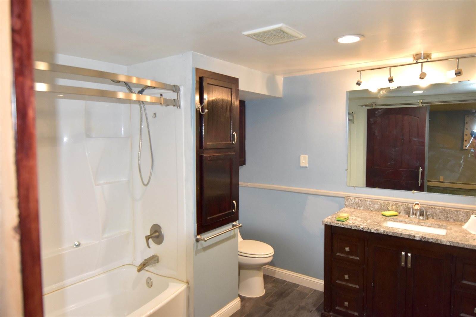 251 Indian Mound, Jackson, WI 53952