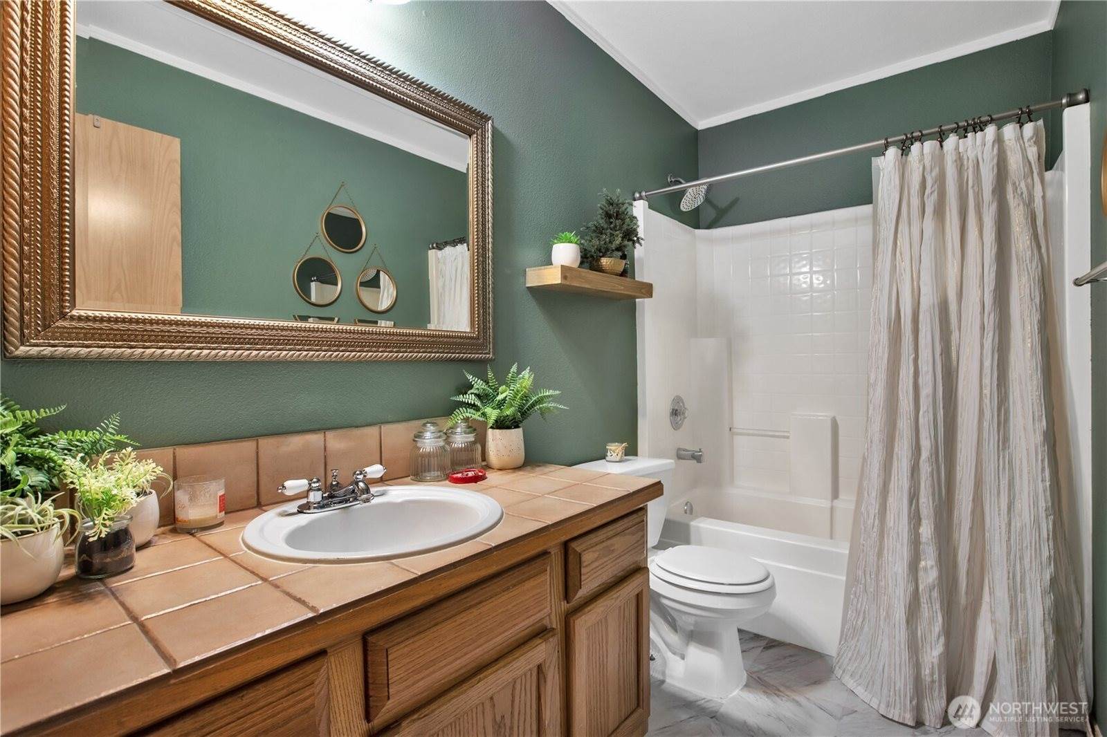 249 East 50th Street, Tacoma, WA 98404