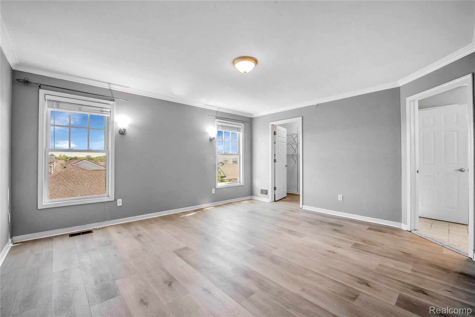 3912 Forester Boulevard, AuburnHillsCity_Oakland, MI 48326