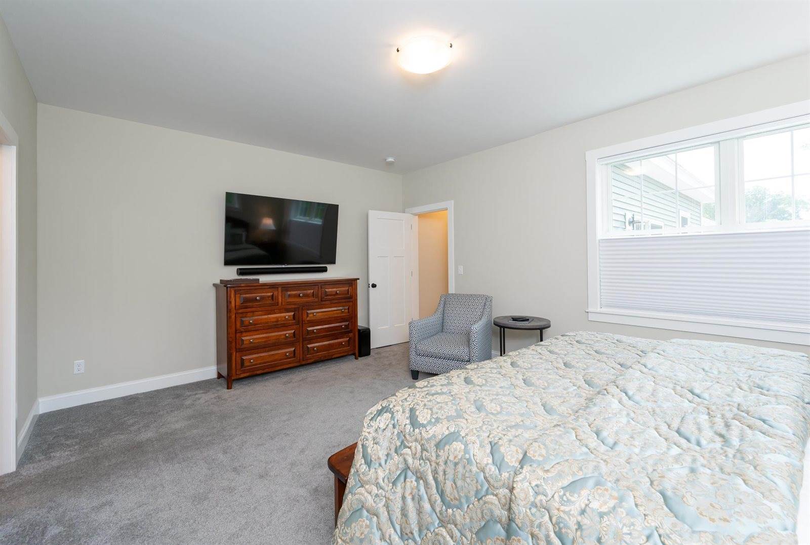 15 Rose Fountain Lane, Hampton, NH 03842