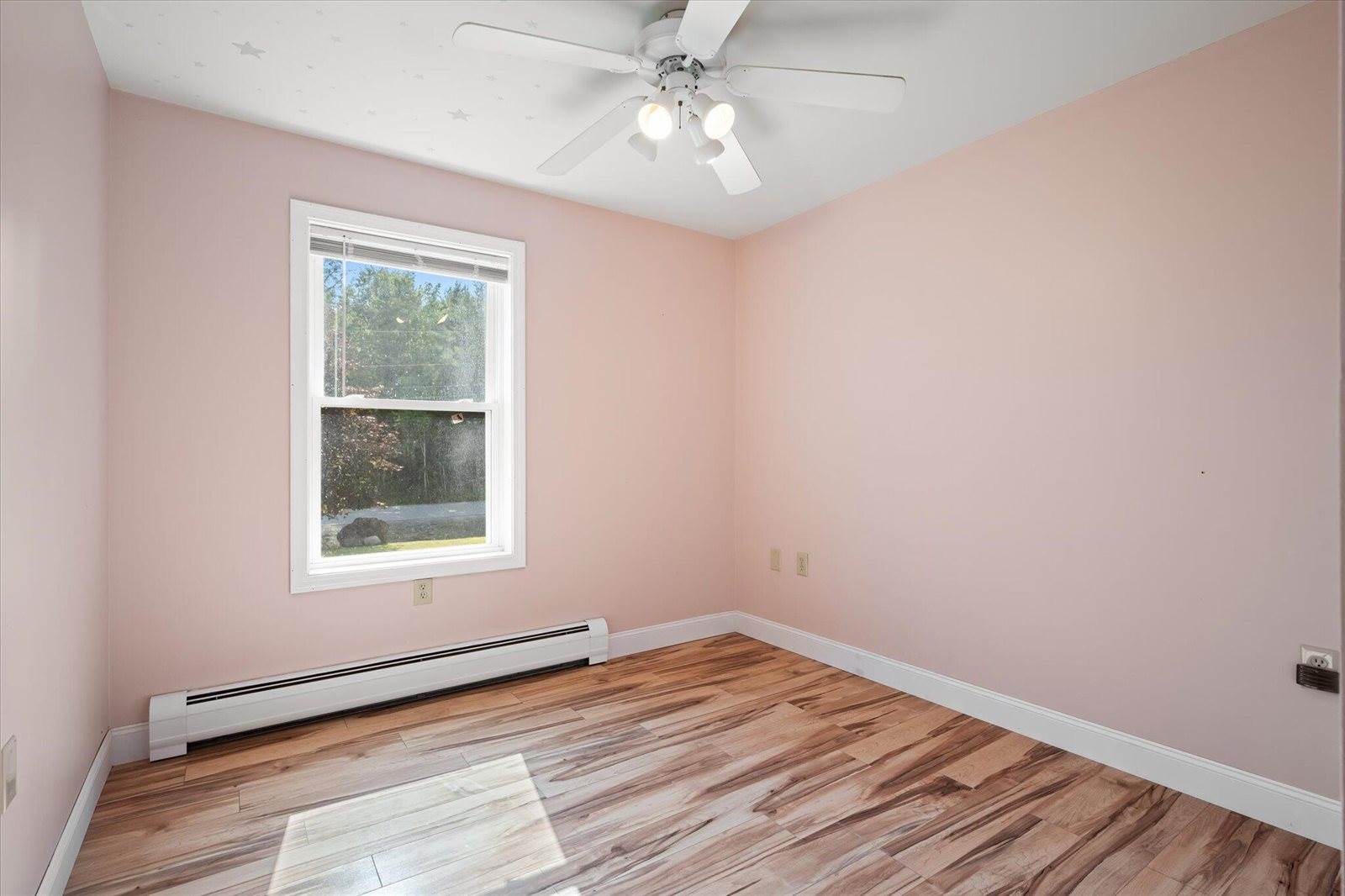 2 Bryer Heights Road, Milford, ME 04461