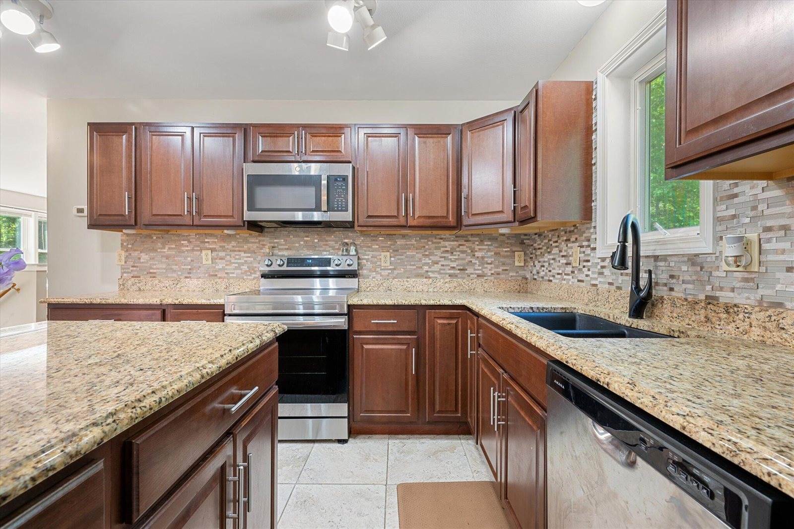 2 Bryer Heights Road, Milford, ME 04461