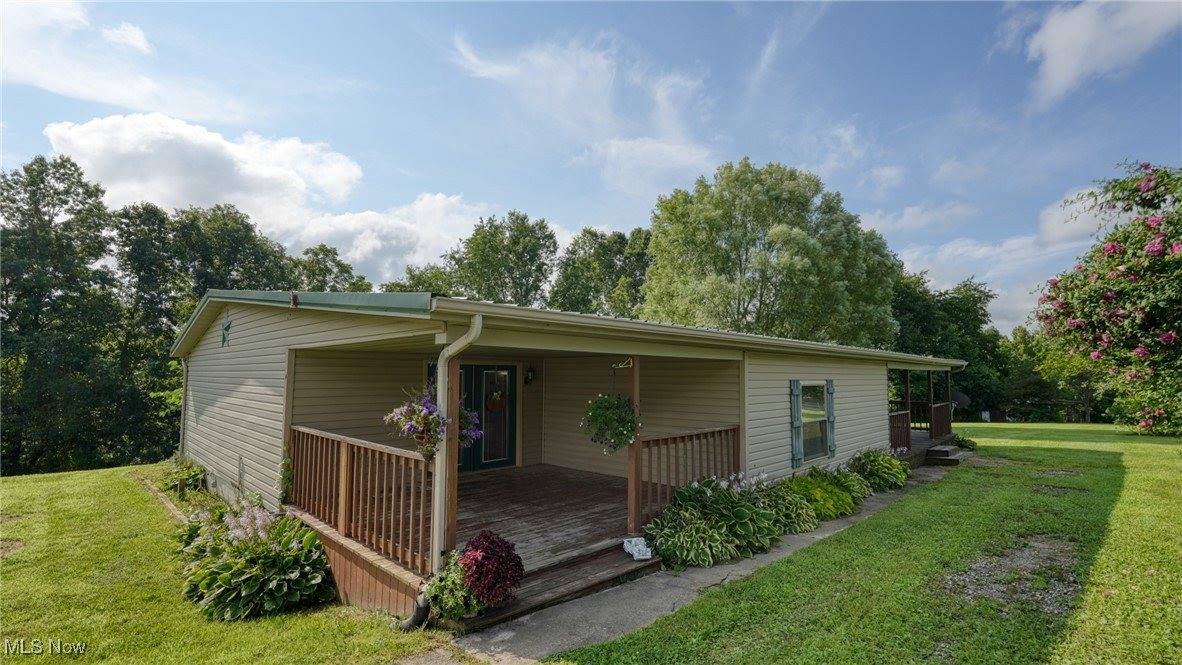 324 Rigby Road, Senecaville, OH 43780