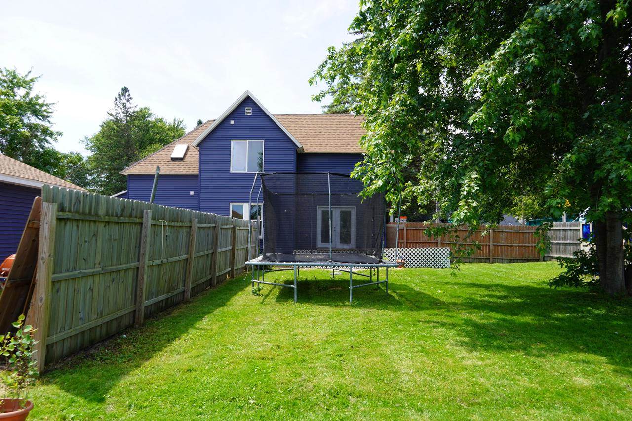 N5680 2nd STREET, Shiocton, WI 54170