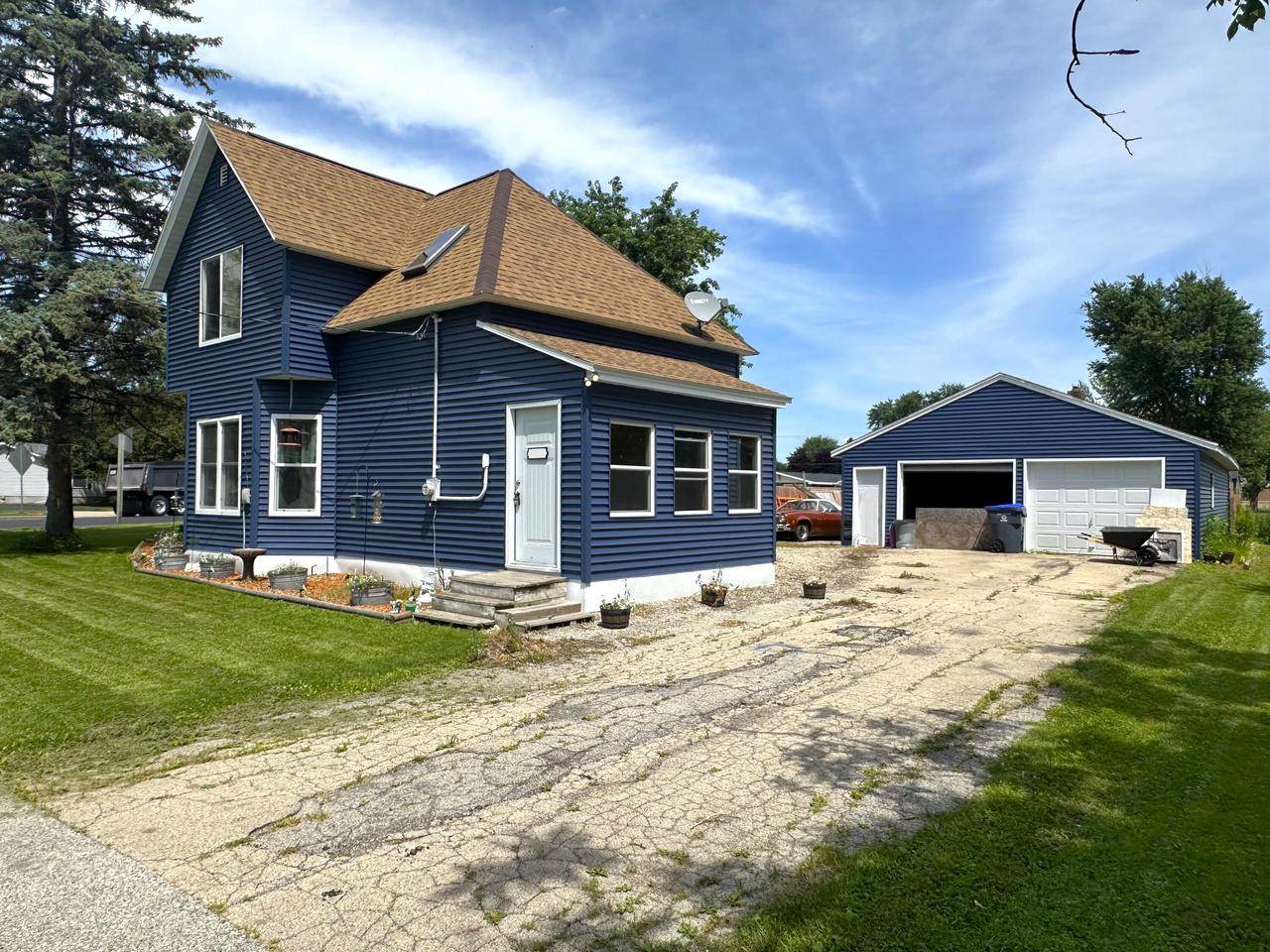 N5680 2nd STREET, Shiocton, WI 54170