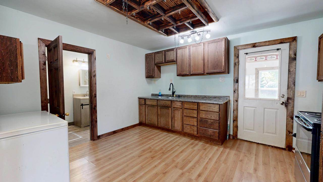 N5680 2nd STREET, Shiocton, WI 54170