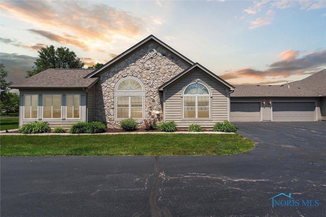 9845 Connor Lake Circle, Perrysburg, OH 43551
