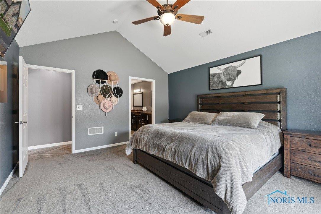 9845 Connor Lake Circle, Perrysburg, OH 43551