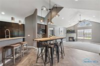 9845 Connor Lake Circle, Perrysburg, OH 43551