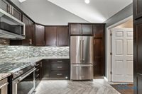 9845 Connor Lake Circle, Perrysburg, OH 43551