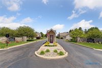 9845 Connor Lake Circle, Perrysburg, OH 43551