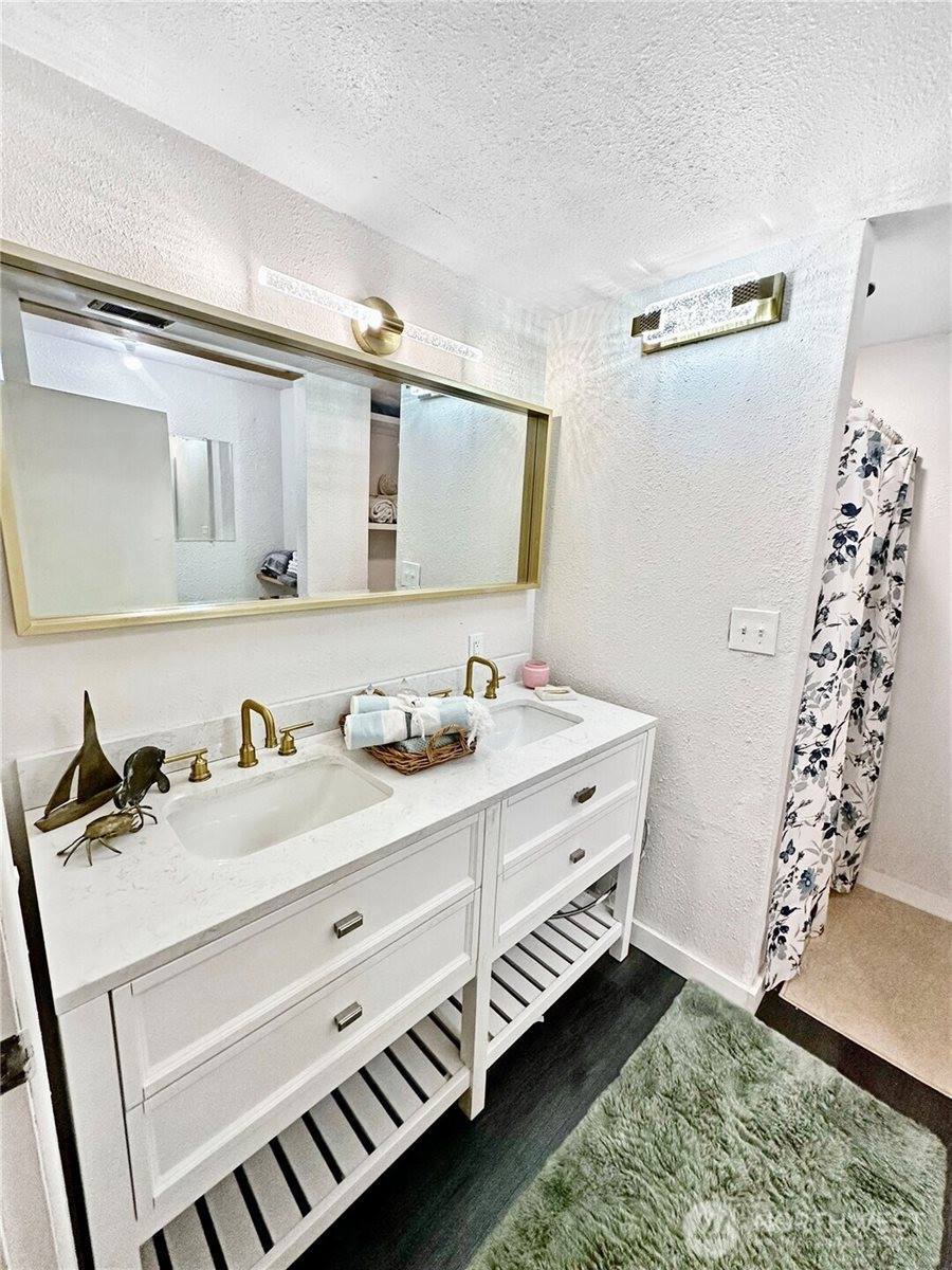 1834 Benton Street NW, Camas, WA 98607