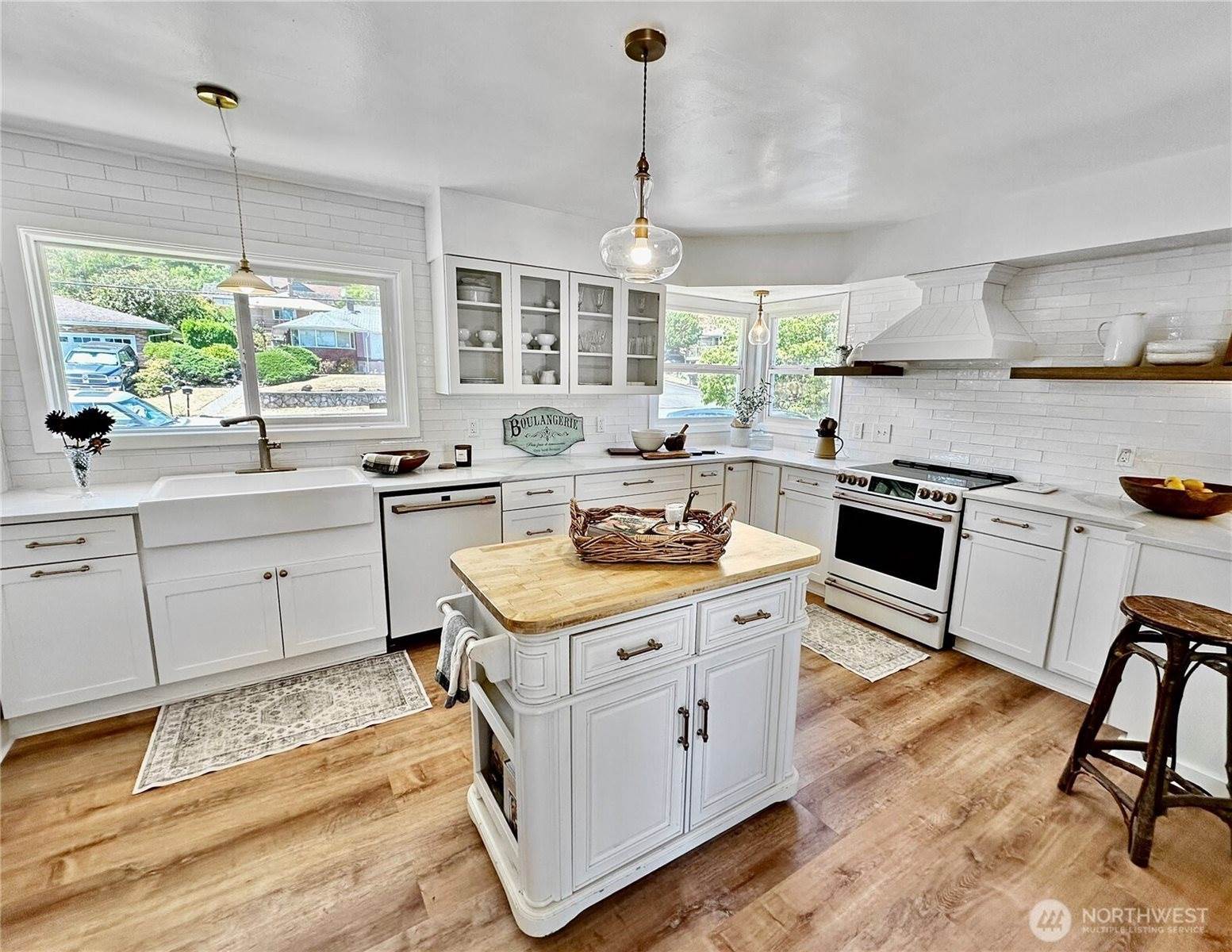 1834 Benton Street NW, Camas, WA 98607