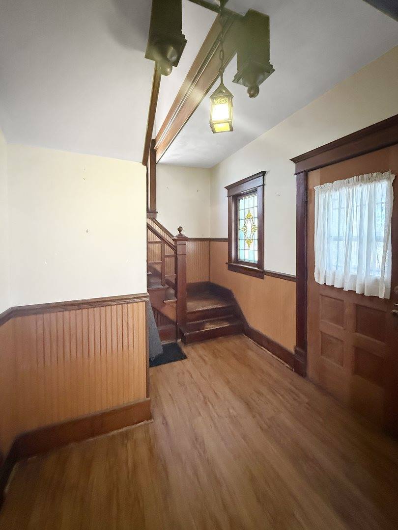 102 South 2nd Avenue, Forreston, IL 61030