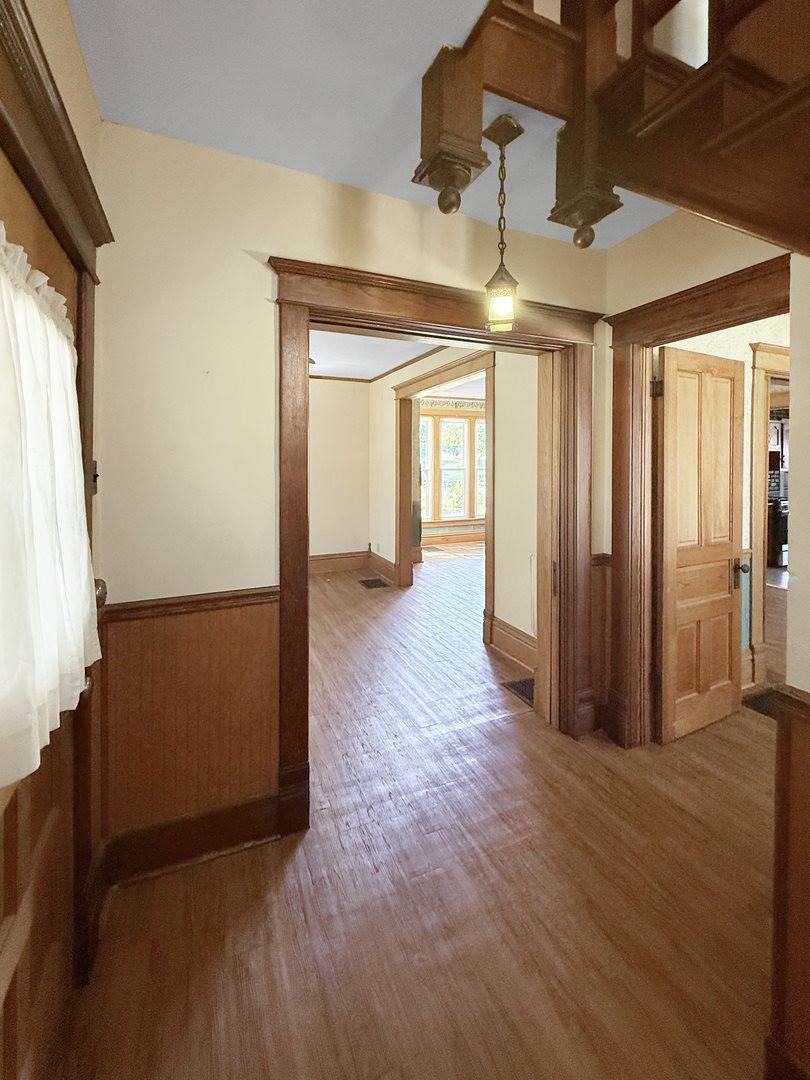 102 South 2nd Avenue, Forreston, IL 61030