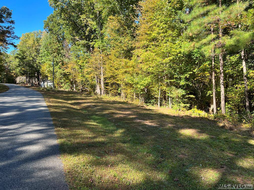 Lot 42 Waynes Ct, Bracey, VA 23919