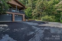 31 Mark Twain Road, Asheville, NC 28805
