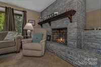 31 Mark Twain Road, Asheville, NC 28805