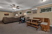 31 Mark Twain Road, Asheville, NC 28805