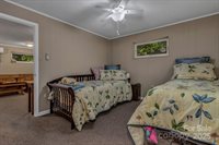 31 Mark Twain Road, Asheville, NC 28805