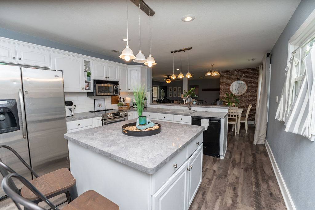 510 W Nursery Street, Butler, MO 64730