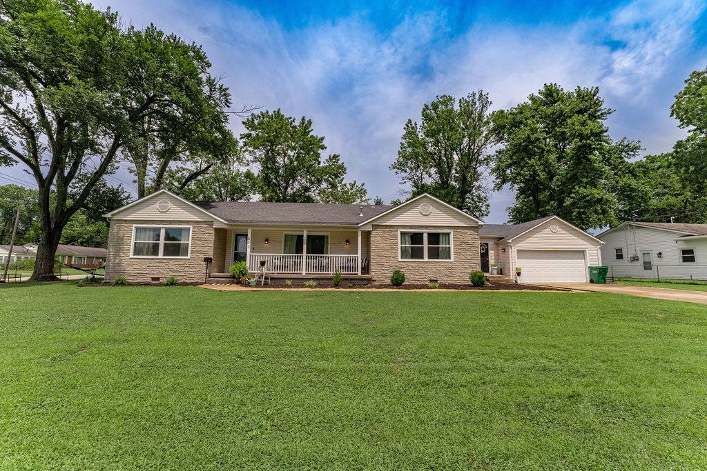 510 W Nursery Street, Butler, MO 64730